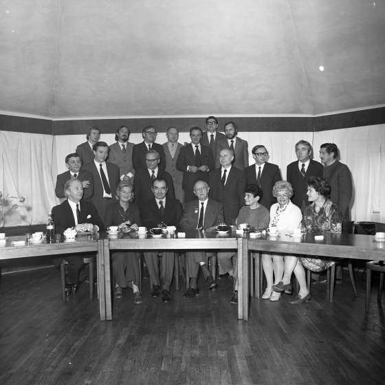 Zdjęcie grupowe po Radzie Wydziału przewodowej, 1970 [III/304/11]
