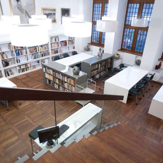 Biblioteka i Archiwum ASP