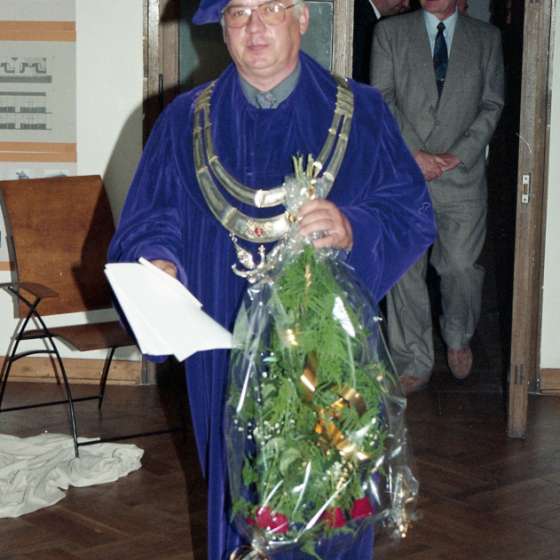 Inauguracja roku akademickiego 1999/2000. Prof. Sławoj Ostrowski