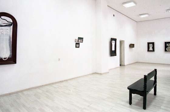 Wystawa prac Hugona Laseckiego w Galerii „Nowa Oficyna”,  2004, Archiwum Fotografii ASP